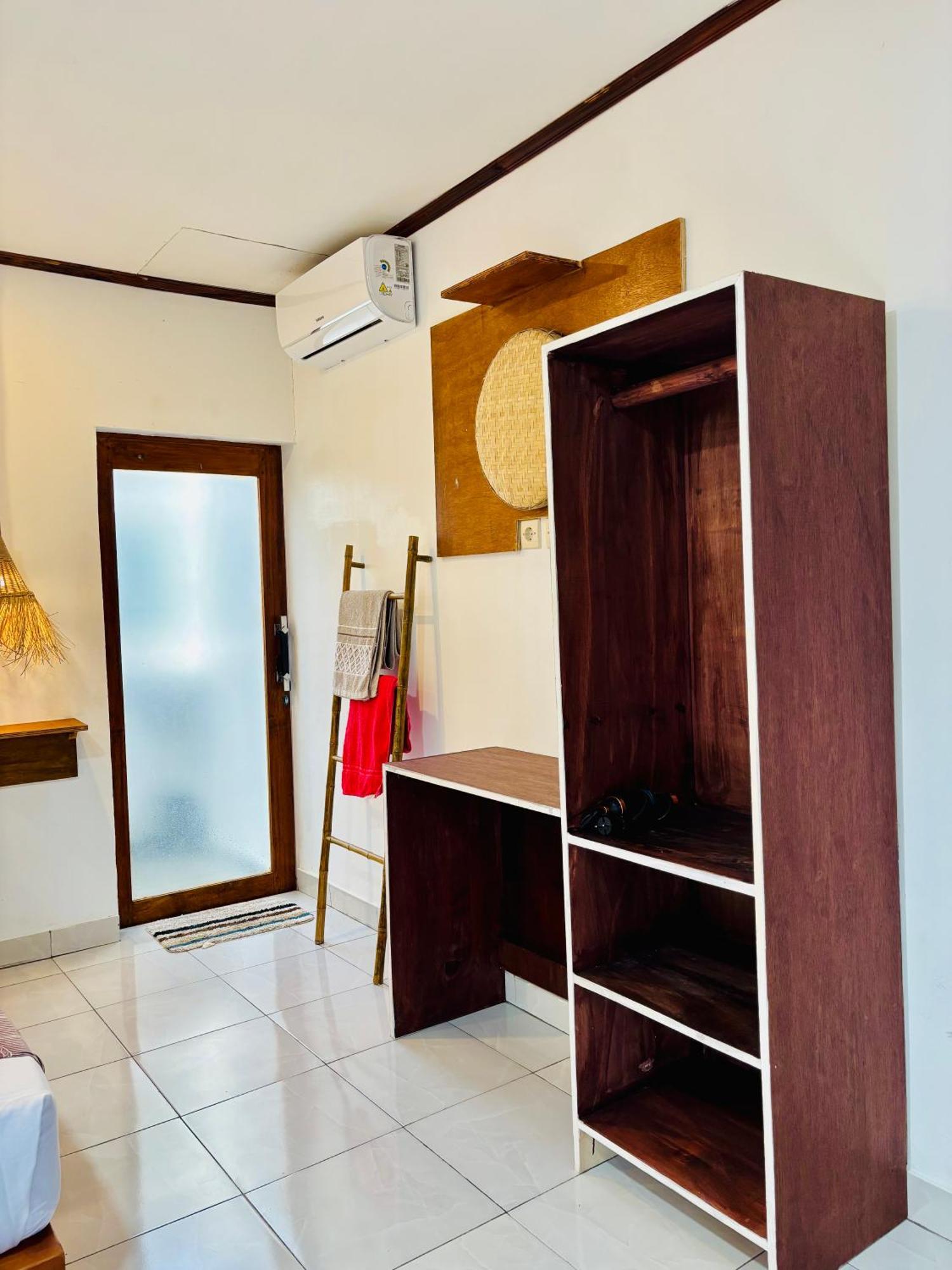 Anjani Larva Cottage - Homestay And Eatery Senaru Exterior photo